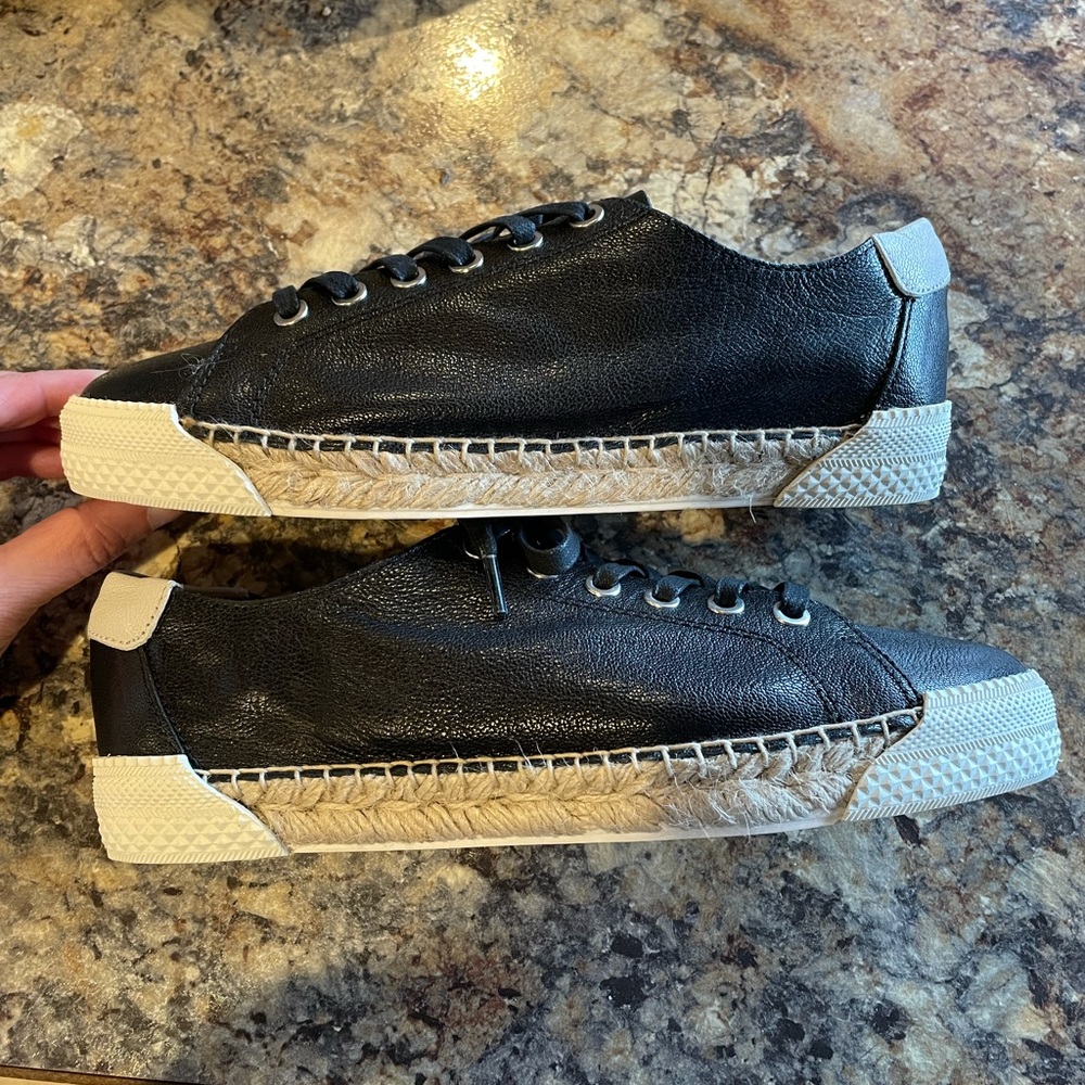 Franco Sarto Sneakers